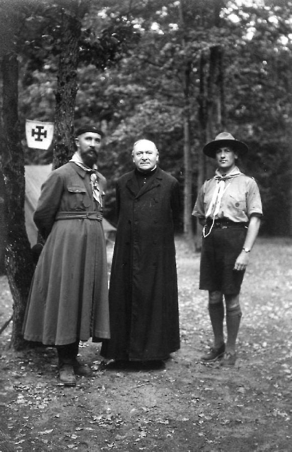 Le scoutisme catholique en France : du père Sevin aux mouvements d'aujourd'hui