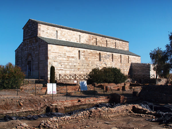 Lucciana : la première maison de l'an Mil de Corse sort de terre