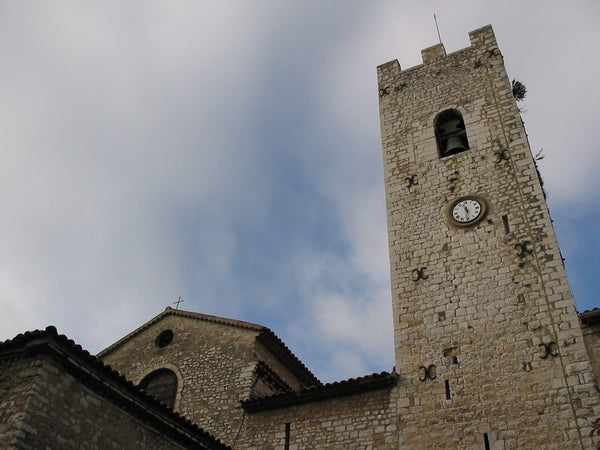 Clocher de la cathédrale de la Nativité-de-Marie de Vence, l'une des plus petites cathédrales de France