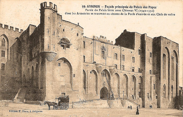 Façade du Palais des Papes d'Avignon