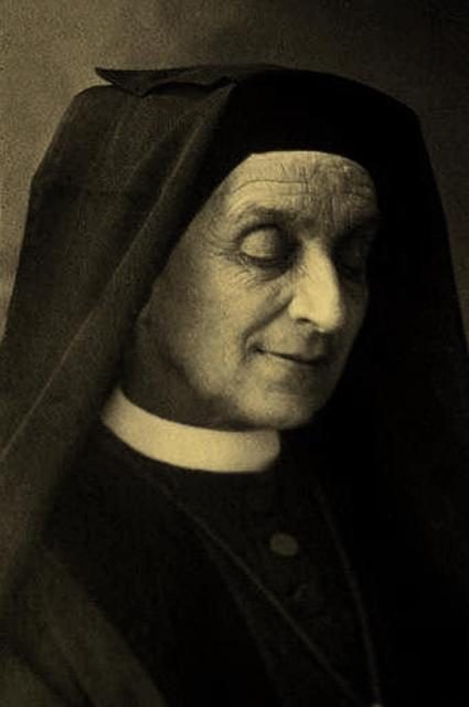 Portrait de Léonie Aviat